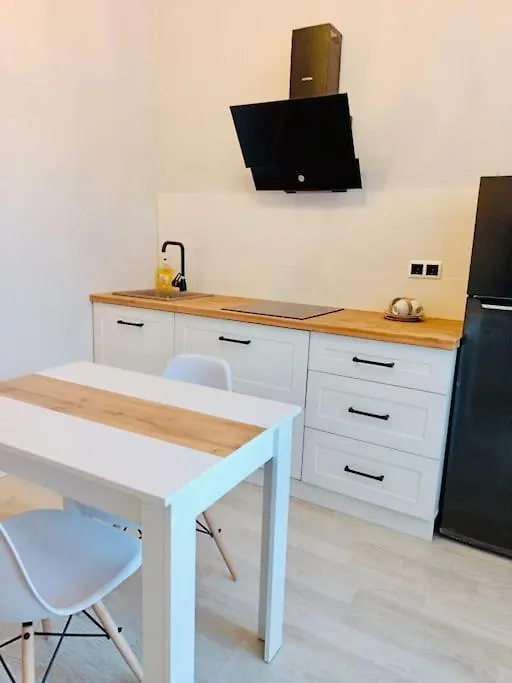 Cozy 1 Bedroom In The Heart Of Astana 0*, Nur-Sultan (Astana)